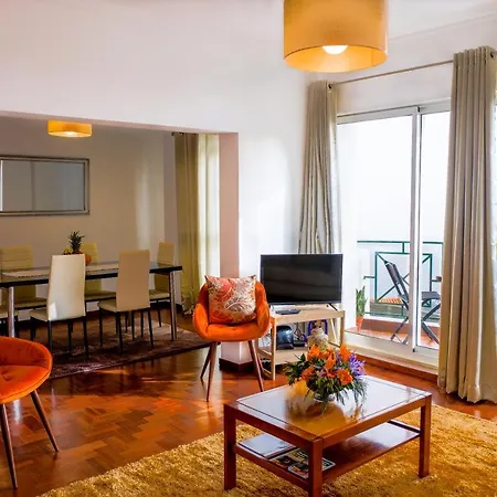 Modern & Spacious Sea View Flat For Lovely Vacation *